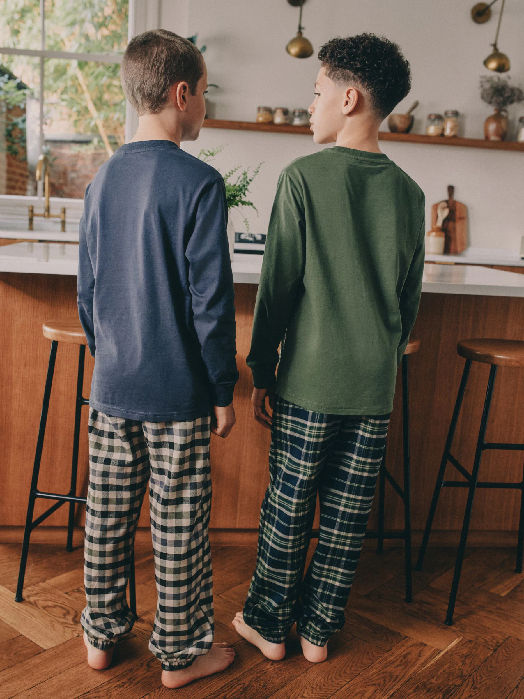 Blauw/groen voertuig - Set van 2 geweven geruite pyjama's met lange mouwen (3-16jr)