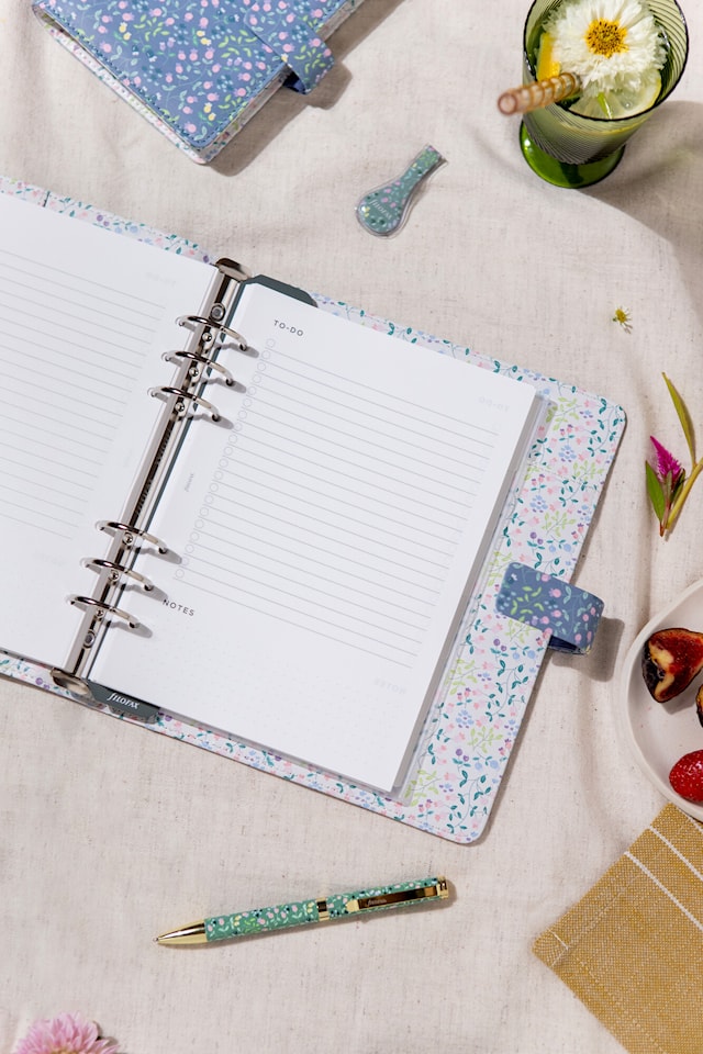 Systemkalender A5 Meadow Blå Filofax