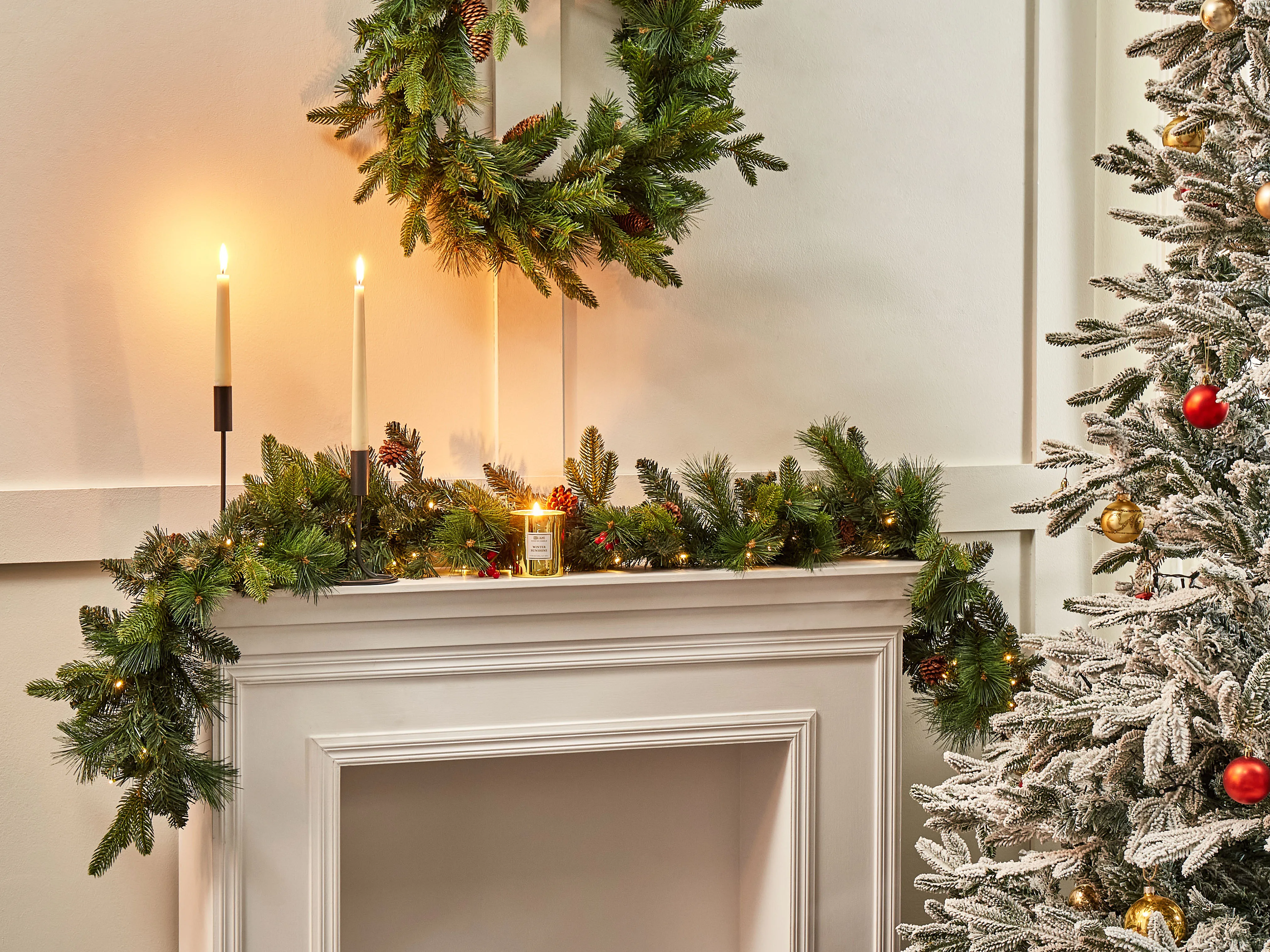 Kerstguirlande LED WHITEHORN 180 cm Donkergroen