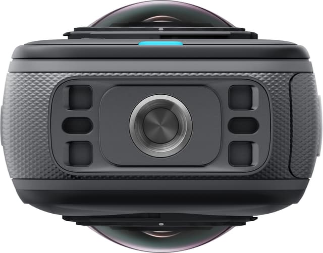 Insta360 X5 actionkamera (tilbehørspakke)