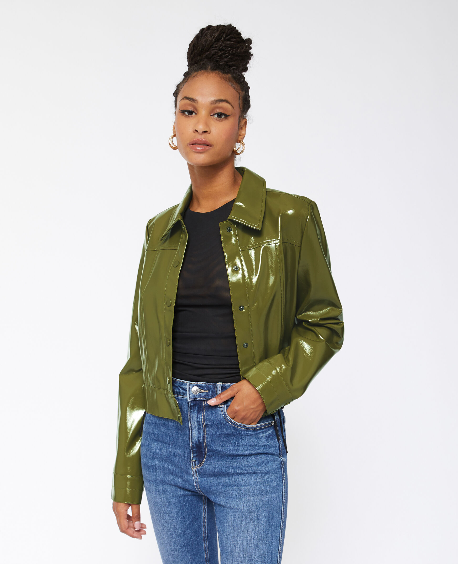 Veste courte et droite en vinyle - Vert olive