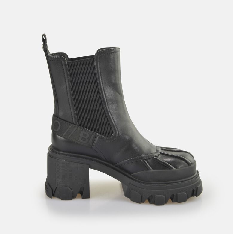 Riot Chelsea Boot