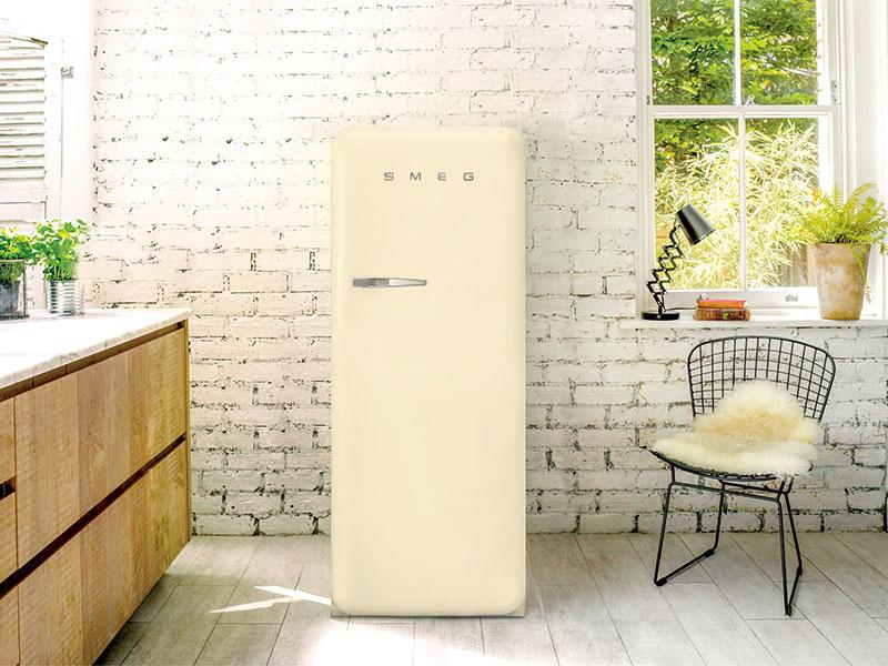 SMEG Kühlschrank FAB28RCR5 Creme Kühlschrank im Retrodesign