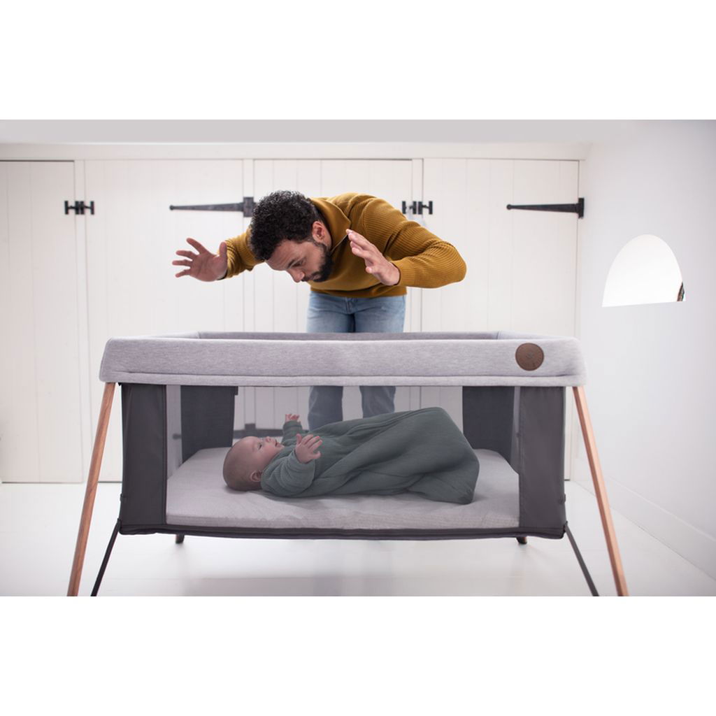 Maxi CosiMaxi Cosi   Reisebett Iris beyond graphite