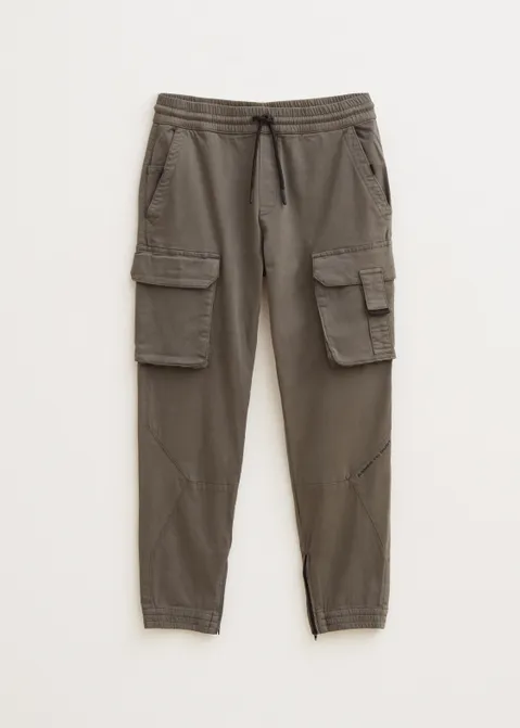 Cargobroek tapered tech groen (GRN.PI)
