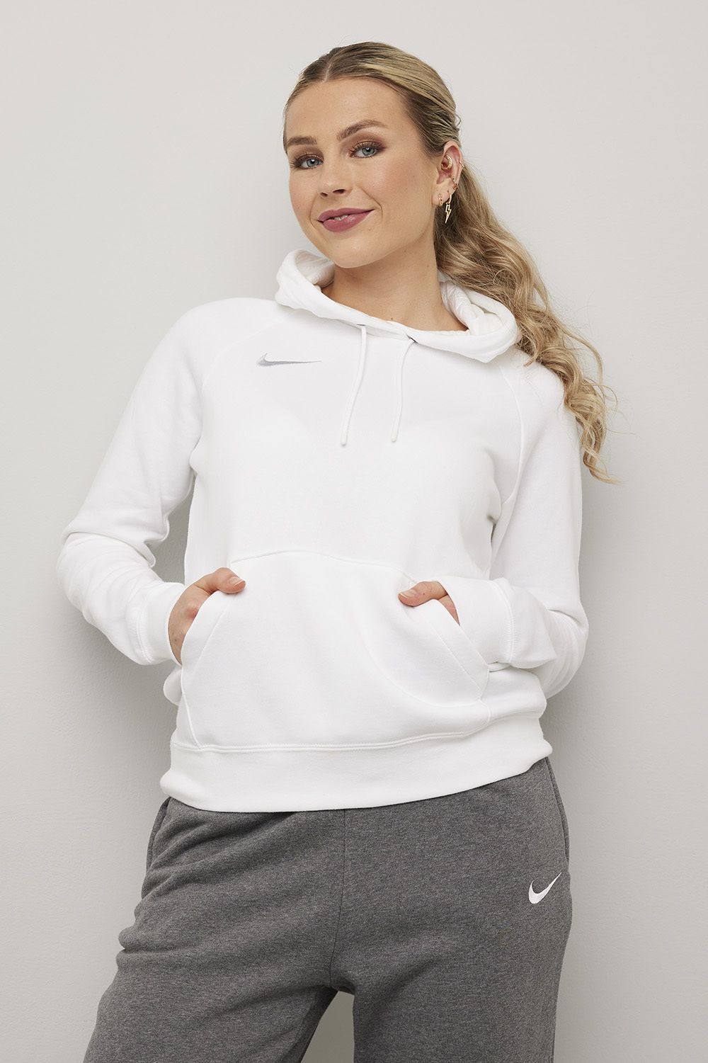 Nike hettegenser til dame