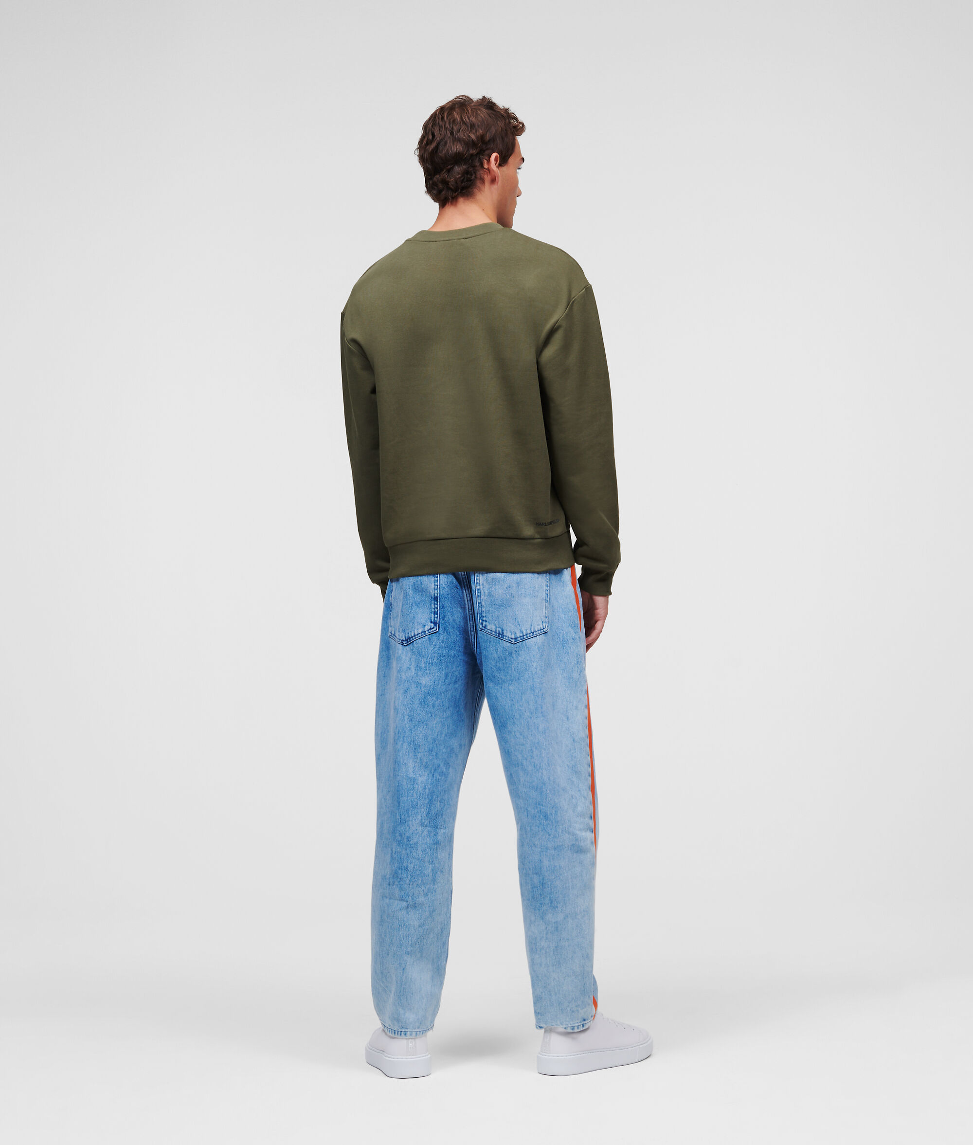 SWEAT-SHIRT COSMOS