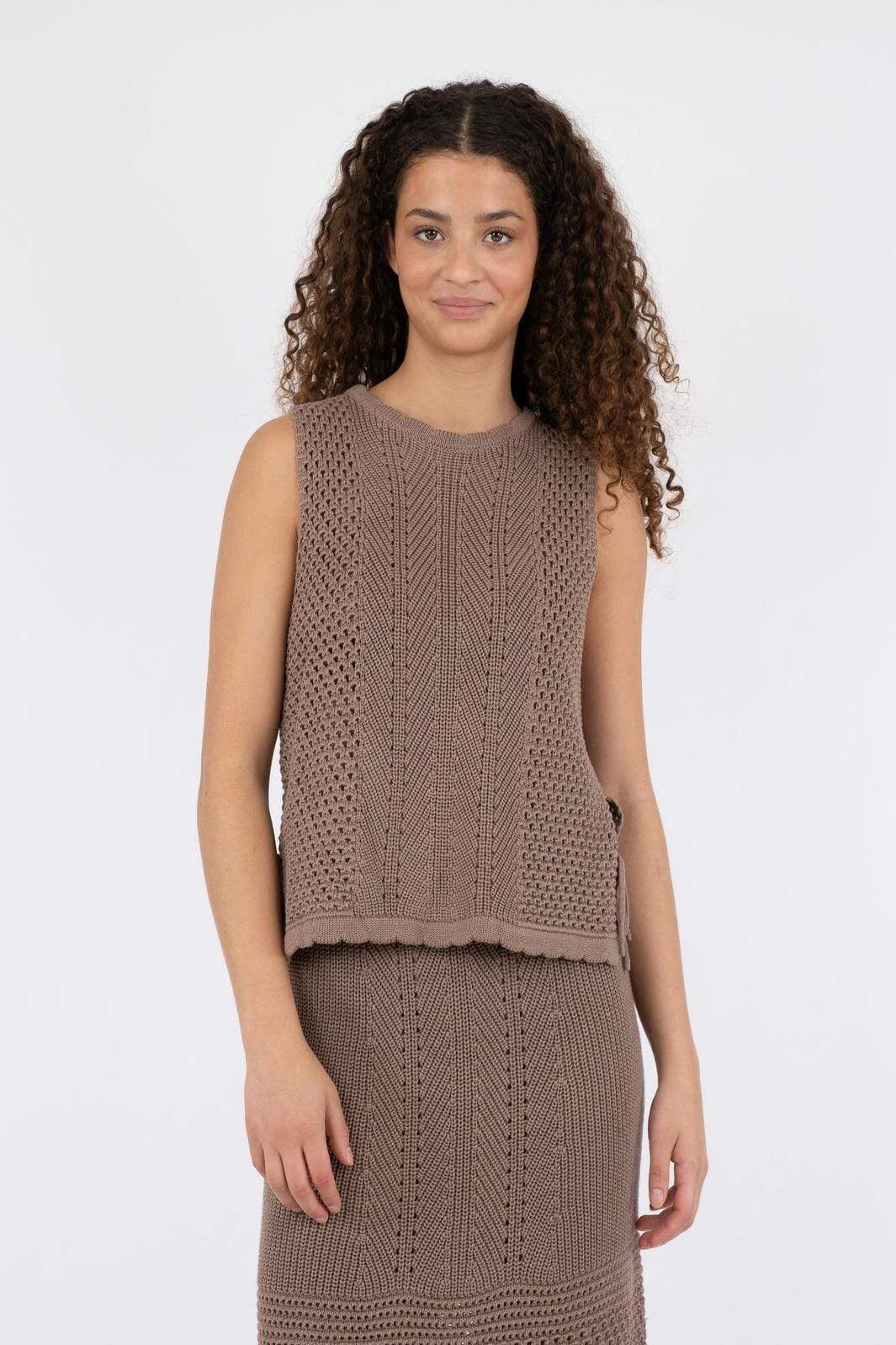 Neo Noir Aritza Crochet Knit Top dusty brown