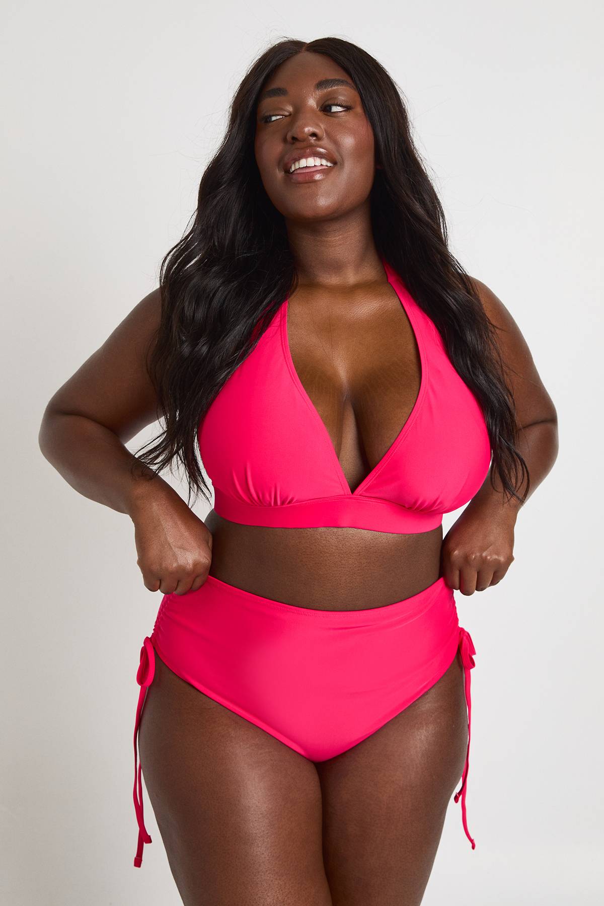 boohoo Bas De Bikini Grande Taille Taille Haute Froncé Avec Effet Ventre Plat