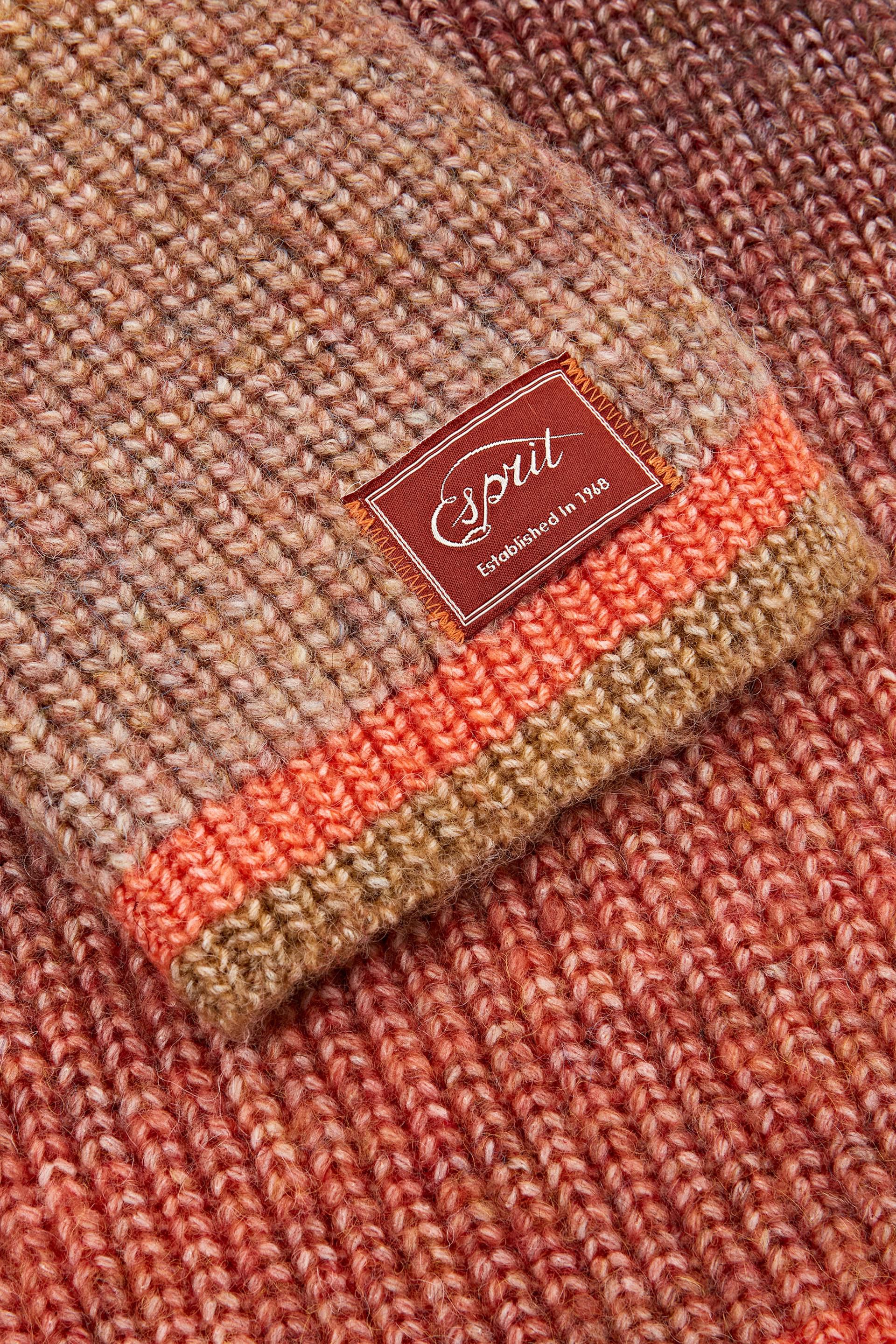 Shawls/Scarves