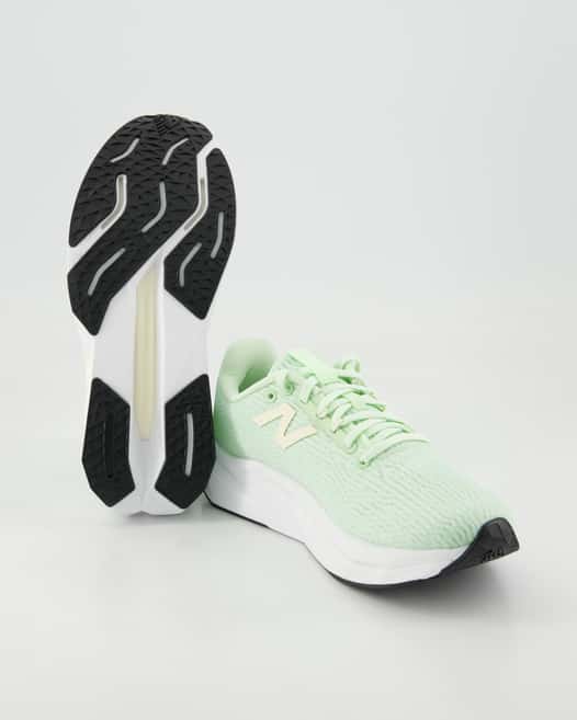 New Balance WFCPRCP5 Sneaker in Grün