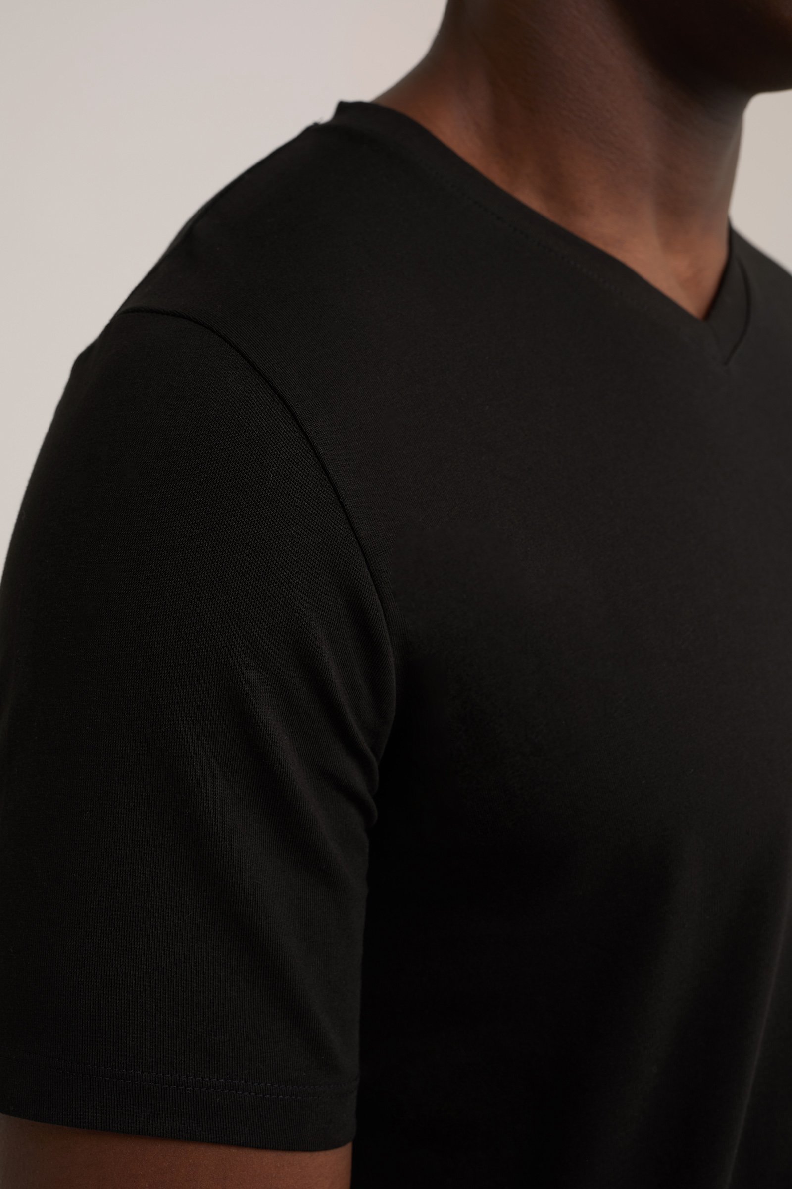 T-shirt WE Fashion Zwart