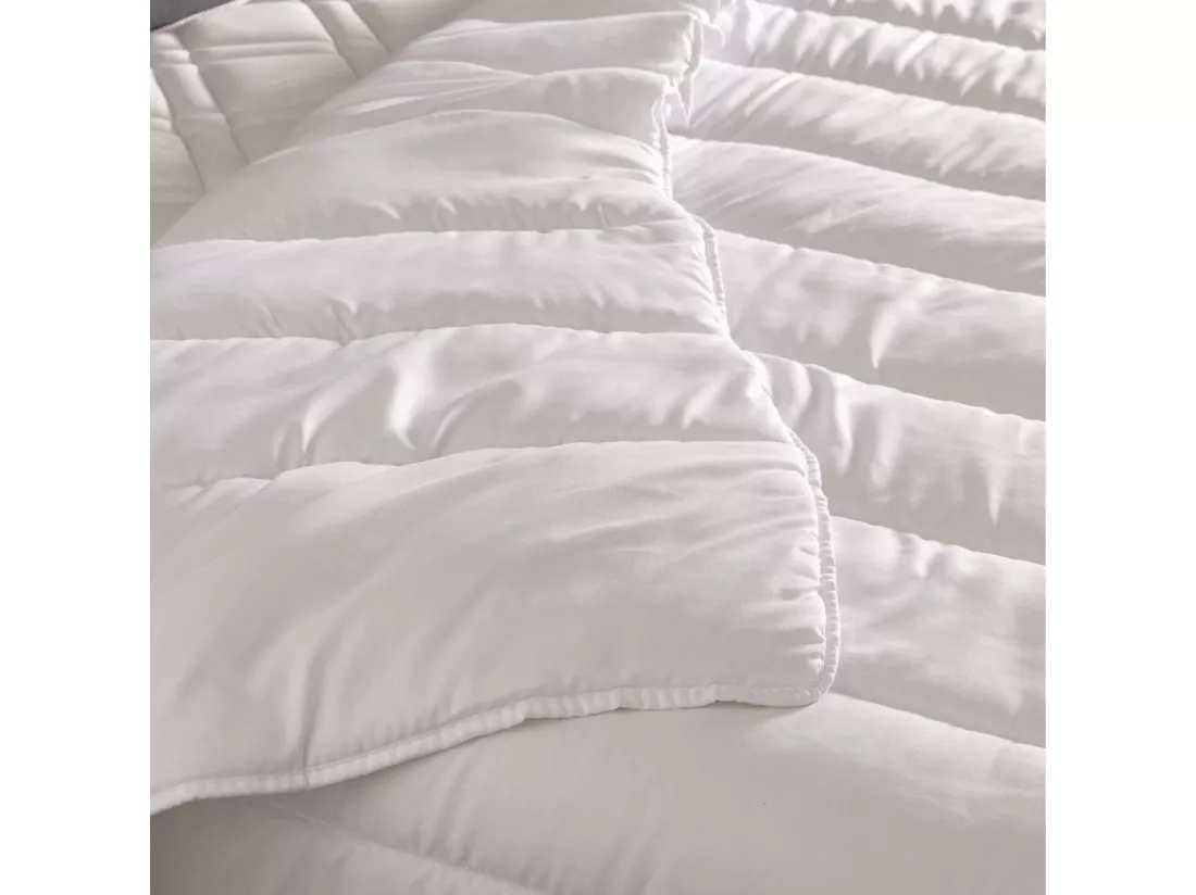 Couette Bultex hypoallergénique tempérée 300g 140x200