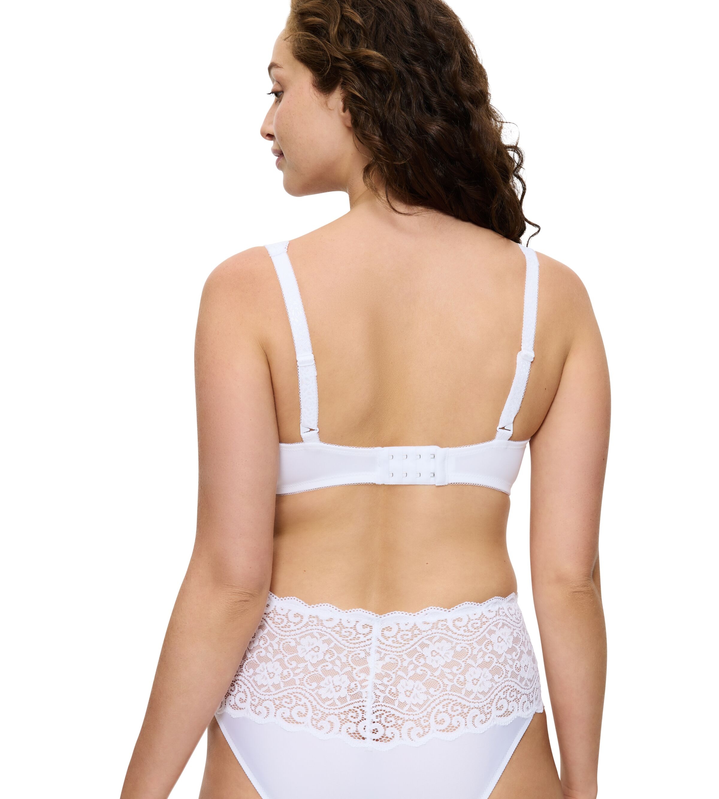 Triumph Balconette-BH »Amourette«, Stretch-Spitze, weich, feminin, breite Träger