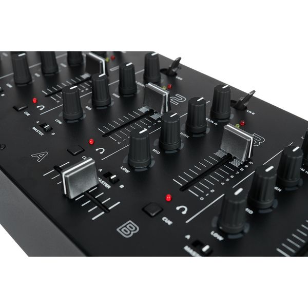 Omnitronic PM-444Pi