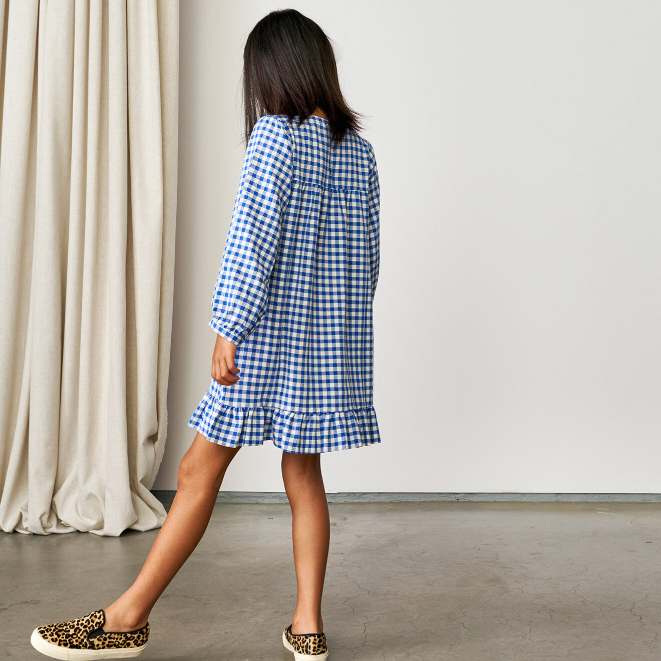 Bellerose Robe courte Pénélope motif vichy à volant bleue