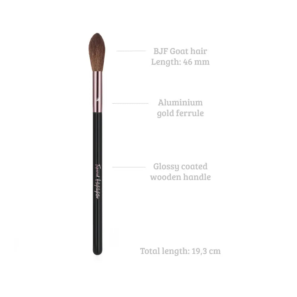UP15 Tapered Highlighter Brush