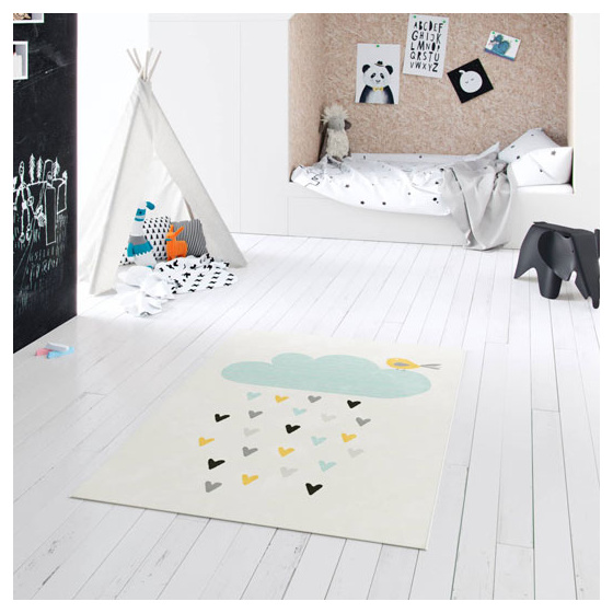 Tapis chambre d'enfant - petits cœurs - beige et motifs colorés - 120 x 170 cm