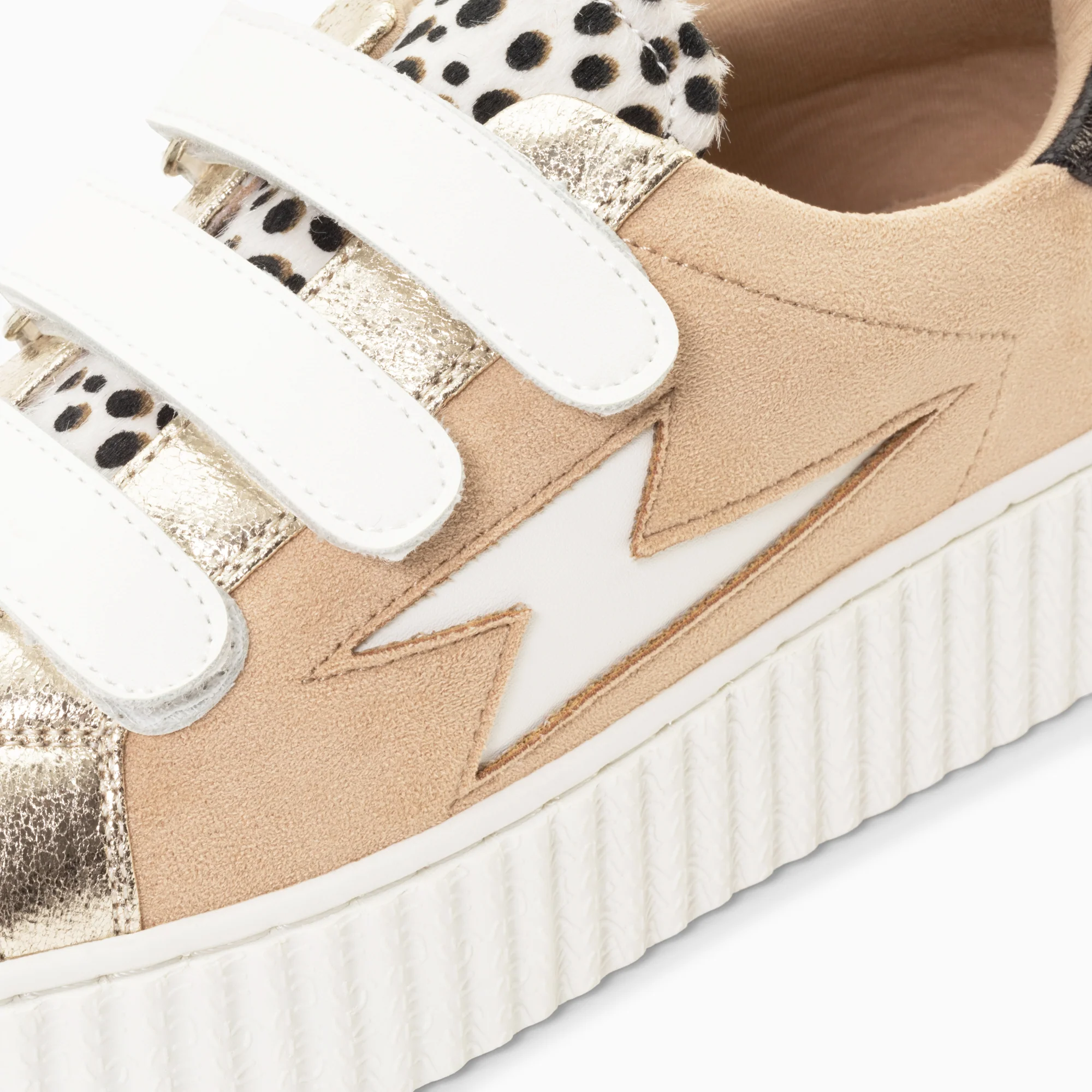 Sneakers-Baskets éclair Scarlett beiges à empeigne léopard