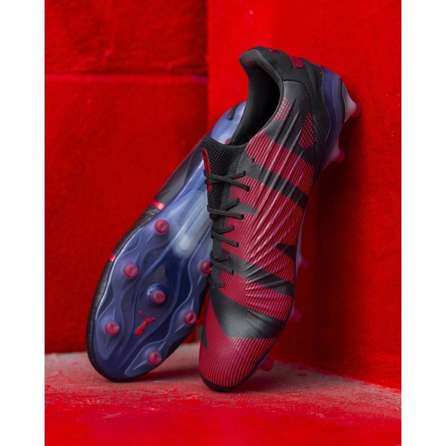 PUMA King Ultimate FG/AG - Noir/Rosso Corsa ÉDITION LIMITÉE