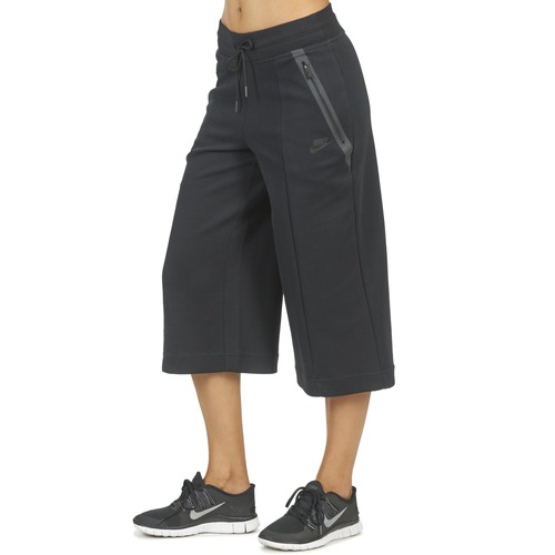 Nike - TECH FLEECE CAPRI - Noir