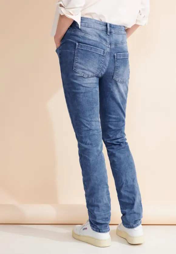 Casual Fit Jeans - light blue random wash