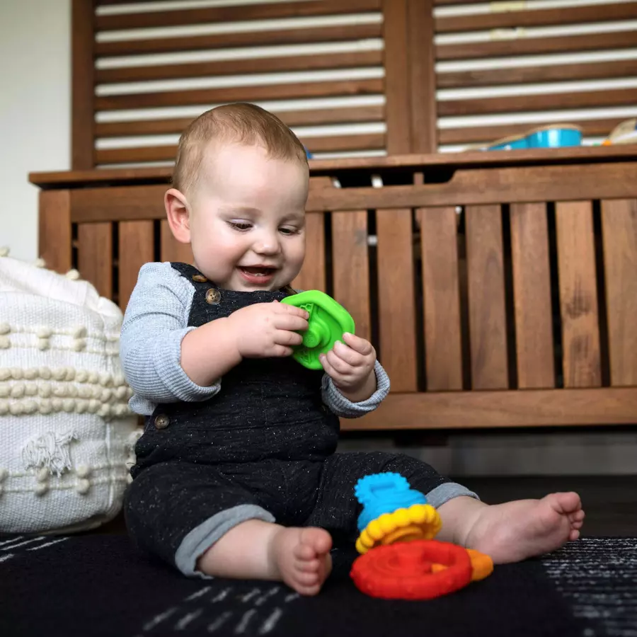 Baby Einstein Stack & Teethe™ Multi-Textur Beißring-Spielzeugset