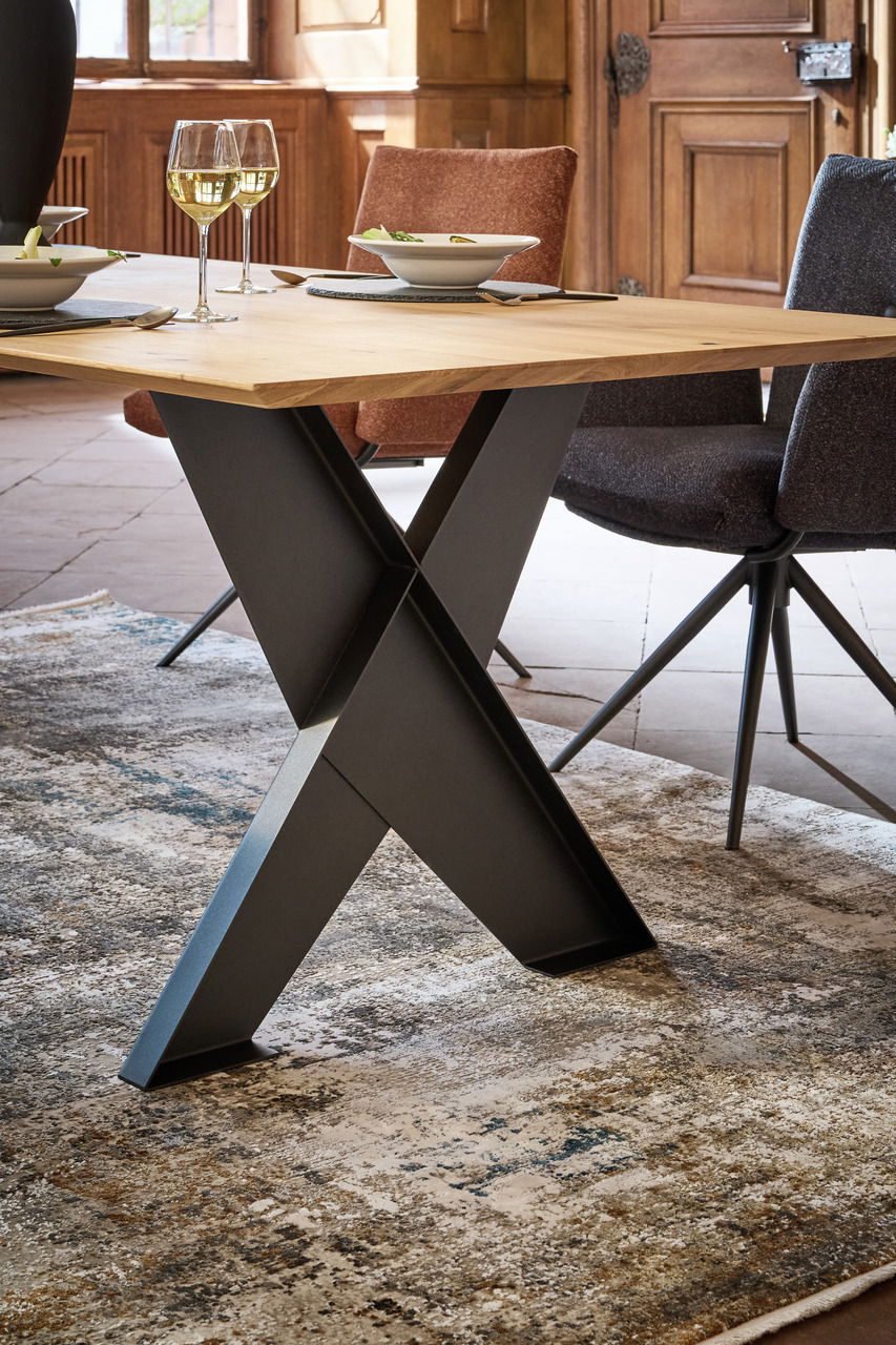 Dieter Knoll Esstisch COCOON