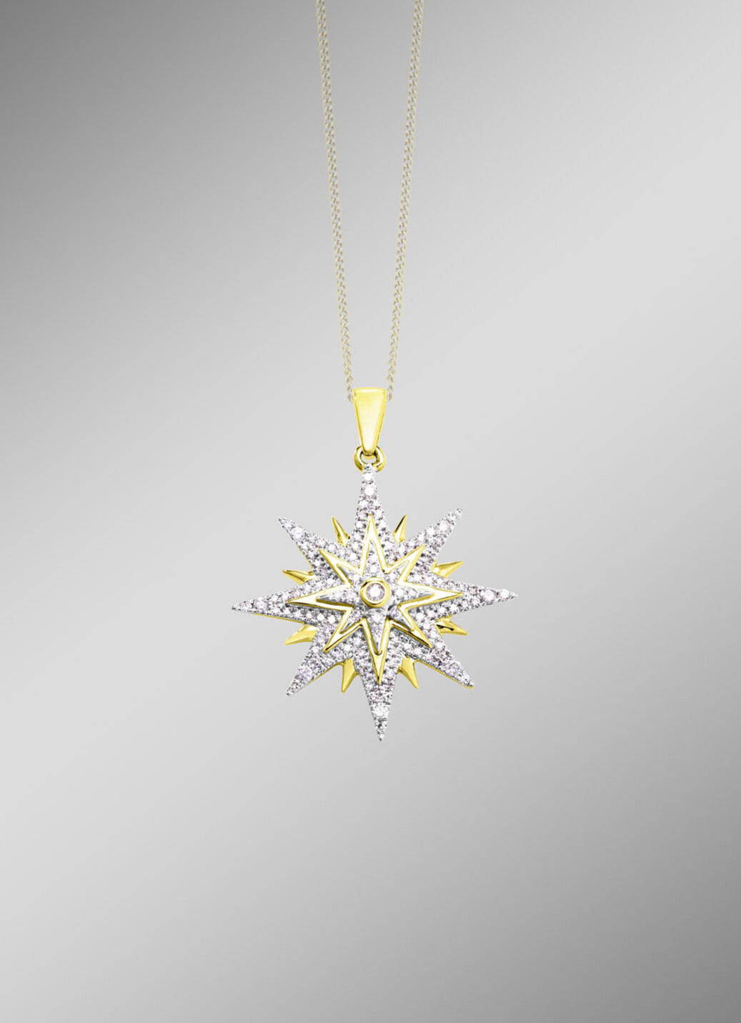 Toller Stern-Anhänger mit Brillanten und Diamanten