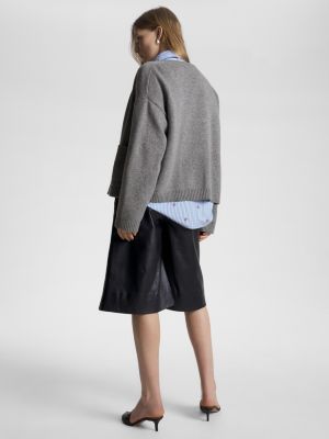 Cardigã oversized com decote em V
