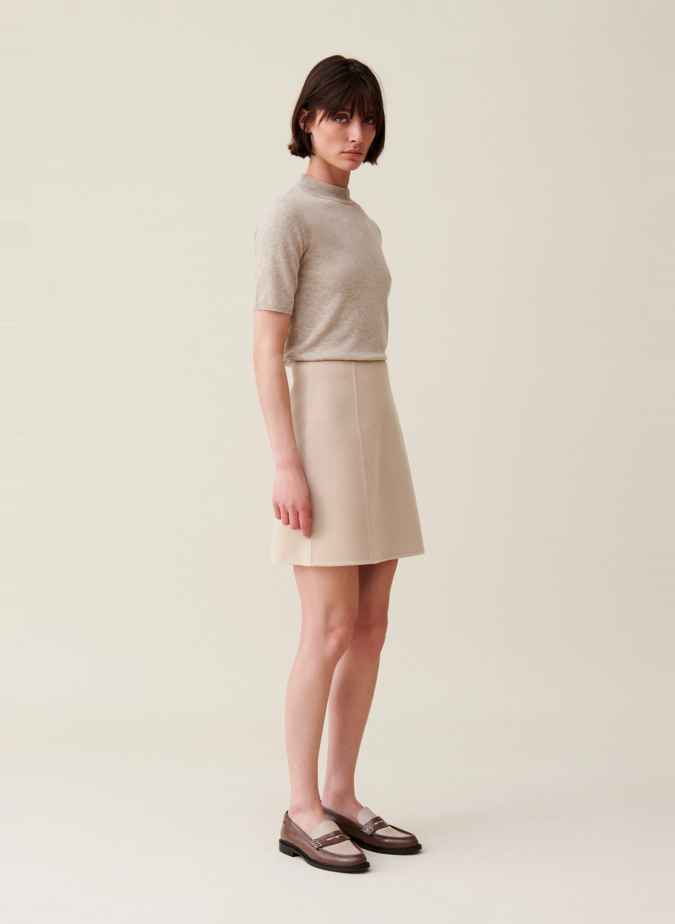 Jupe courte en laine mélangée | Beige