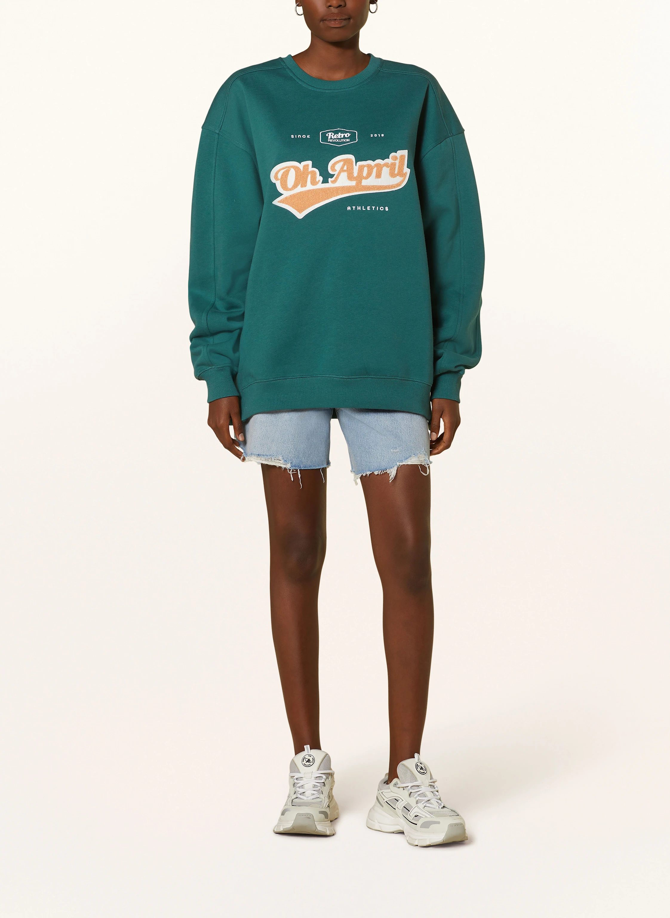OH APRIL Sweatshirt IVO