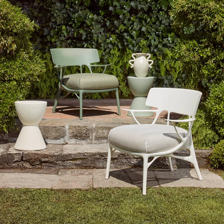 Kartell - A.I. Outdoor Lounge Chair, weiss / weiss-beige (Stoff Twill)