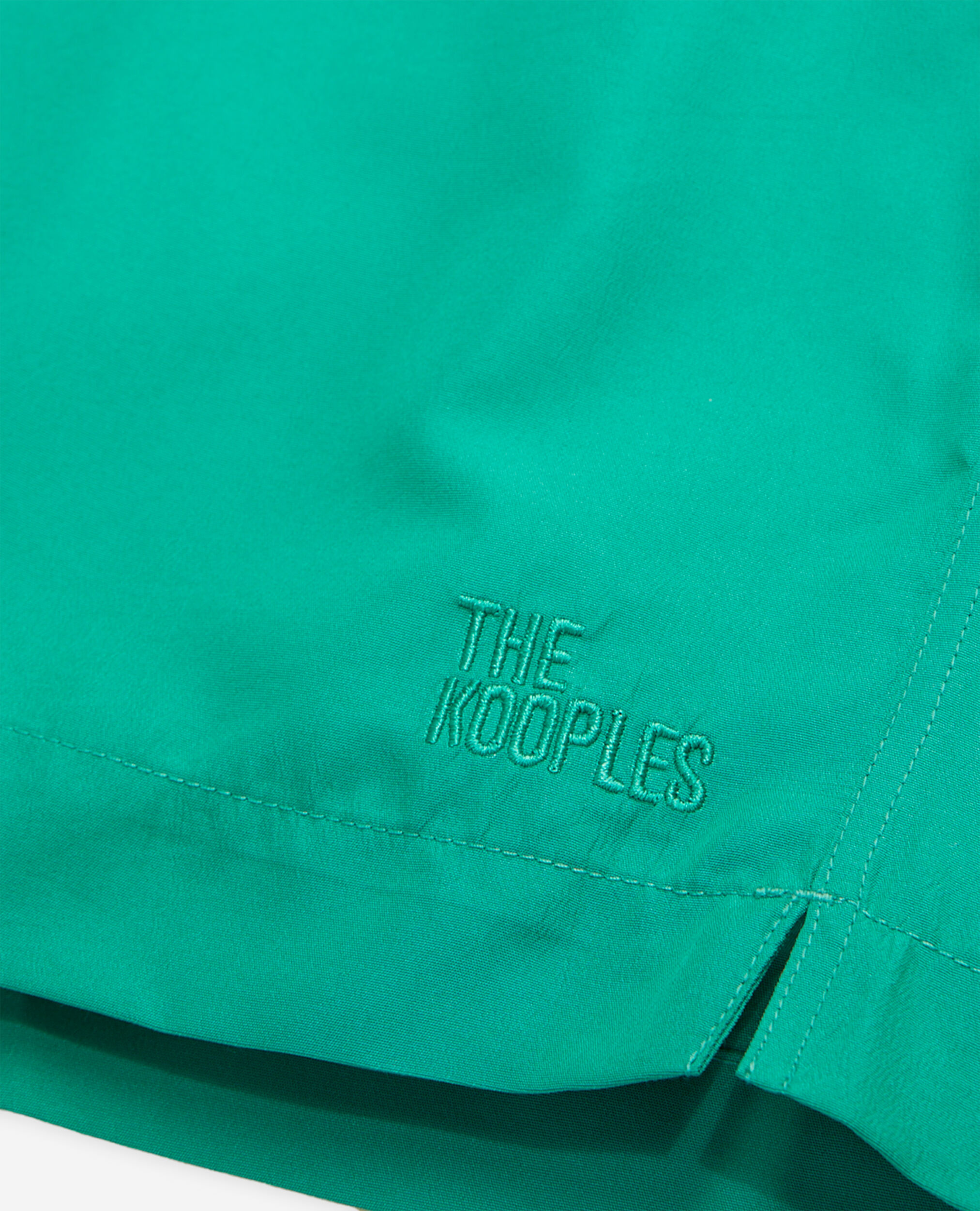 Short de bain vert avec logo