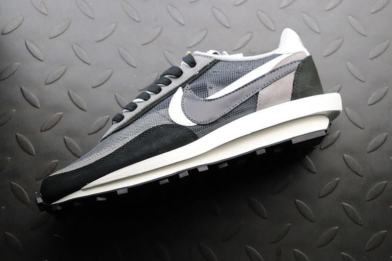 Nike LD Waffle Sacai Dark Grey