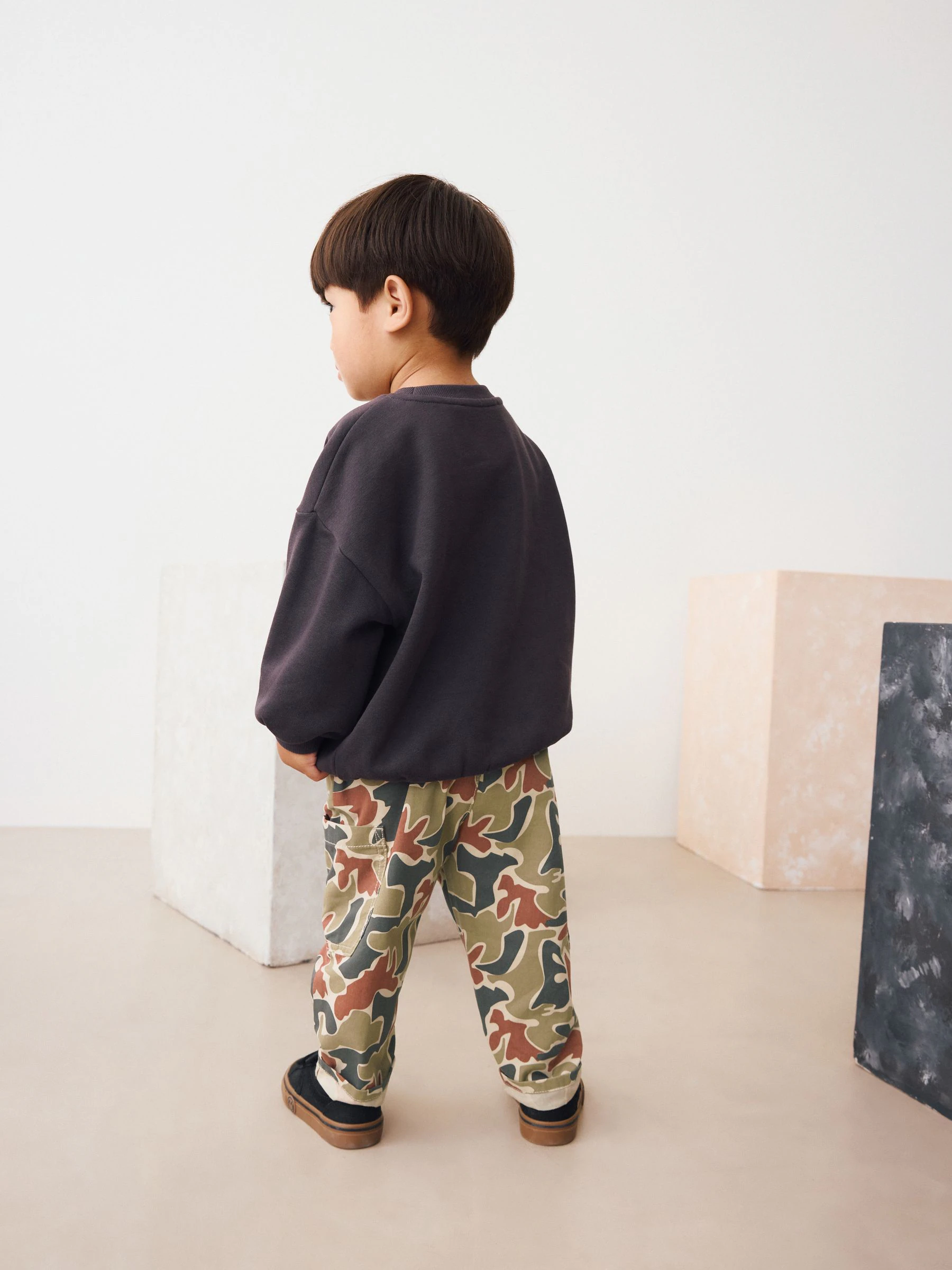 Rood/groene camouflage - Broek met elastische taille en zijzakken (3mnd -7jr)