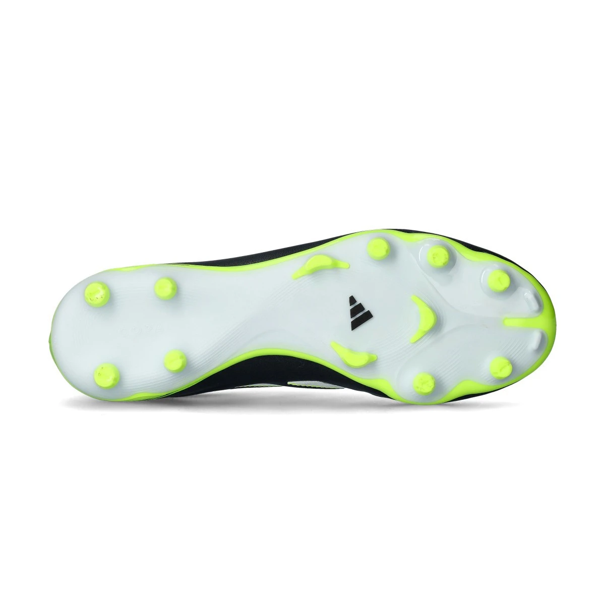 Chuteira adidas Copa Pure III League FG/MG