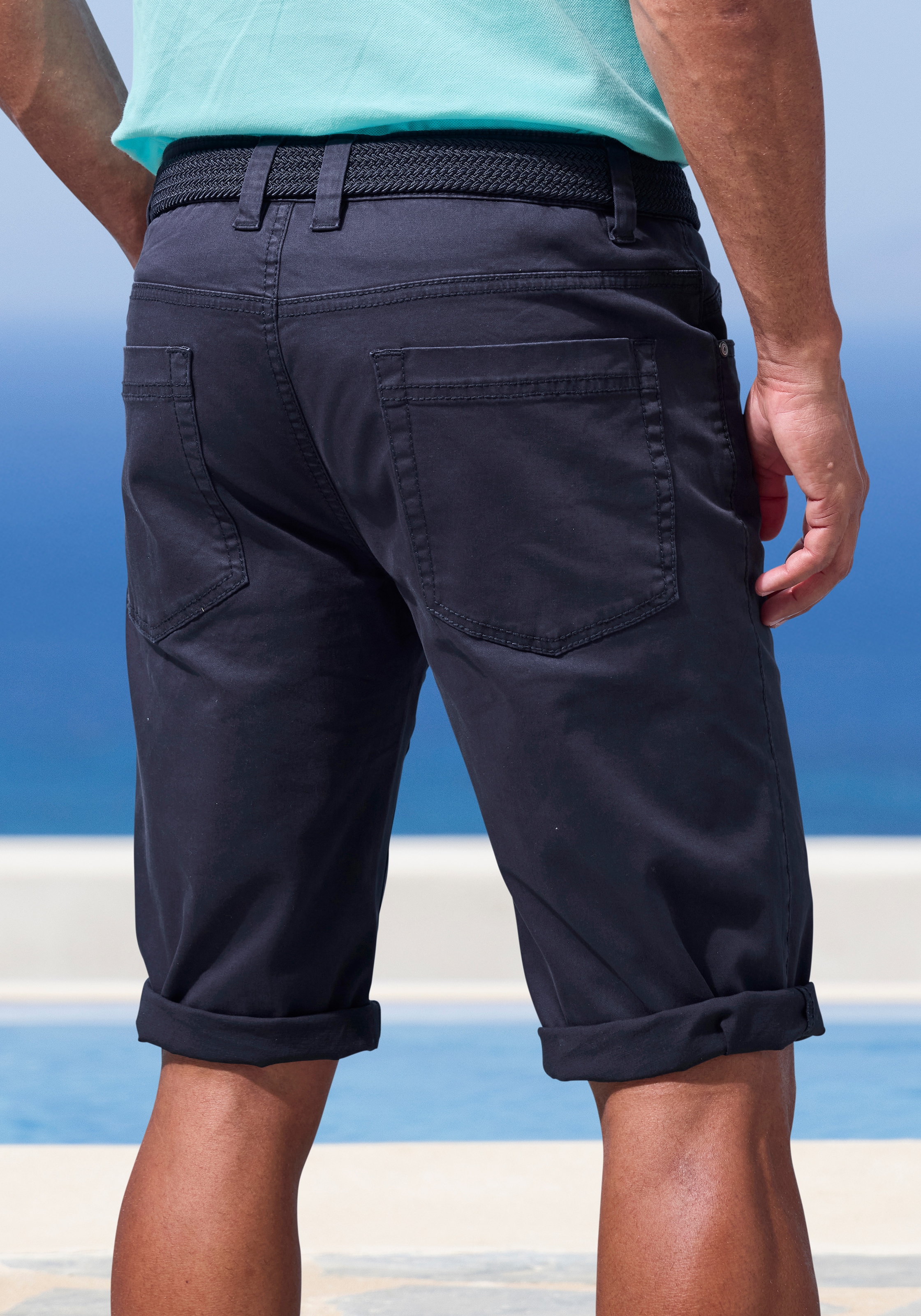 John Devin Bermudas »aus elastischer Baumwollmischung«  mit grossem Druck auf dem Bein, 3/4 Shorts