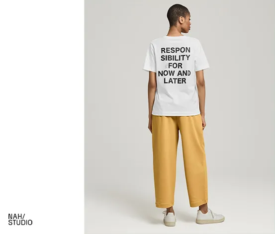 NAH/STUDIO T-Shirt mit Print | Bio-Baumwolle