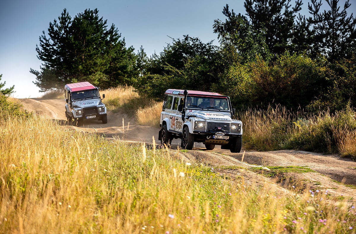 Geländewagen Land Rover fahren Prag (1 Std.)