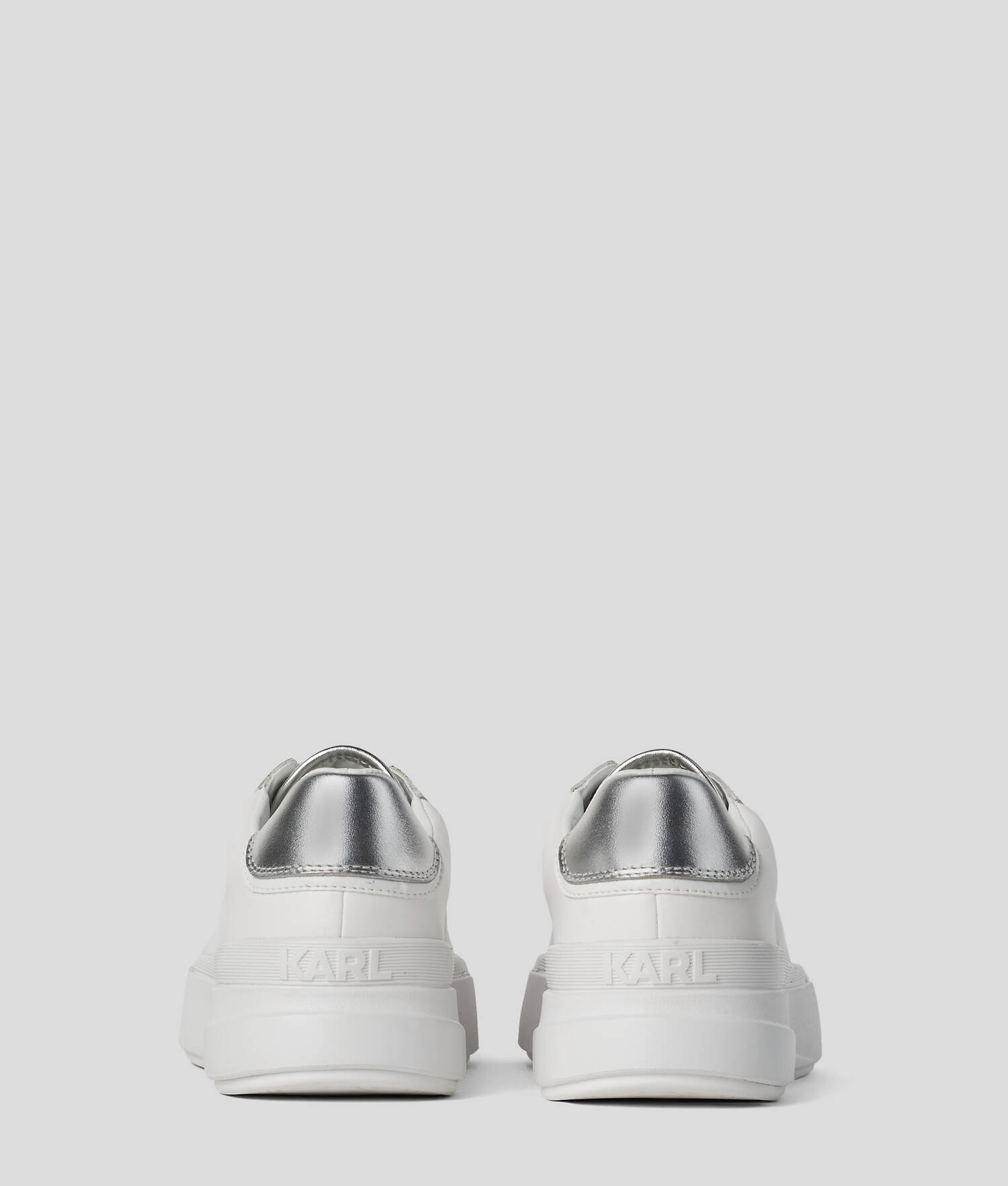 BASKETS EN CUIR KRONOS
