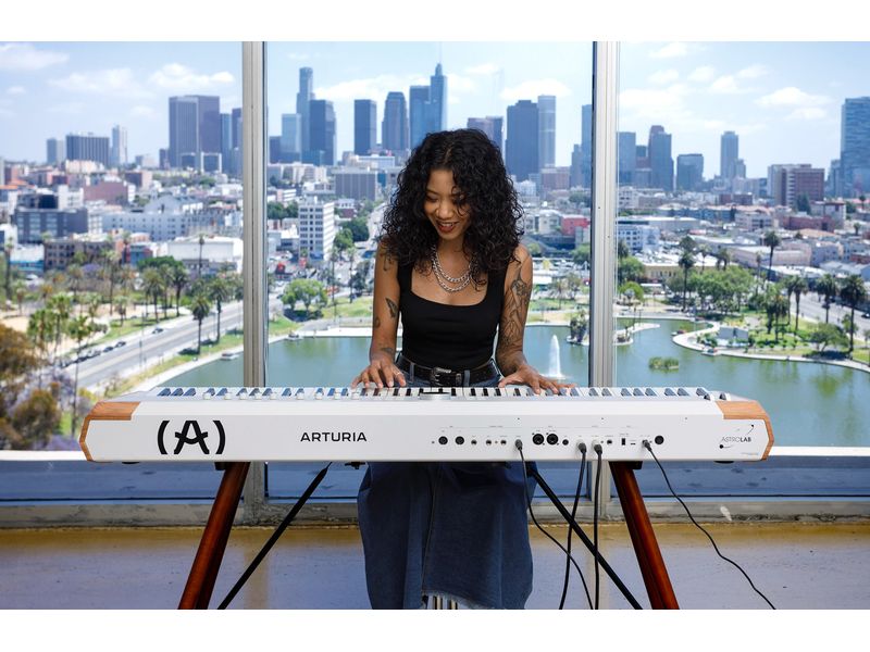 Arturia Stage Piano Astrolab 88 Bühnen-Keyboard mit 88 Tasten