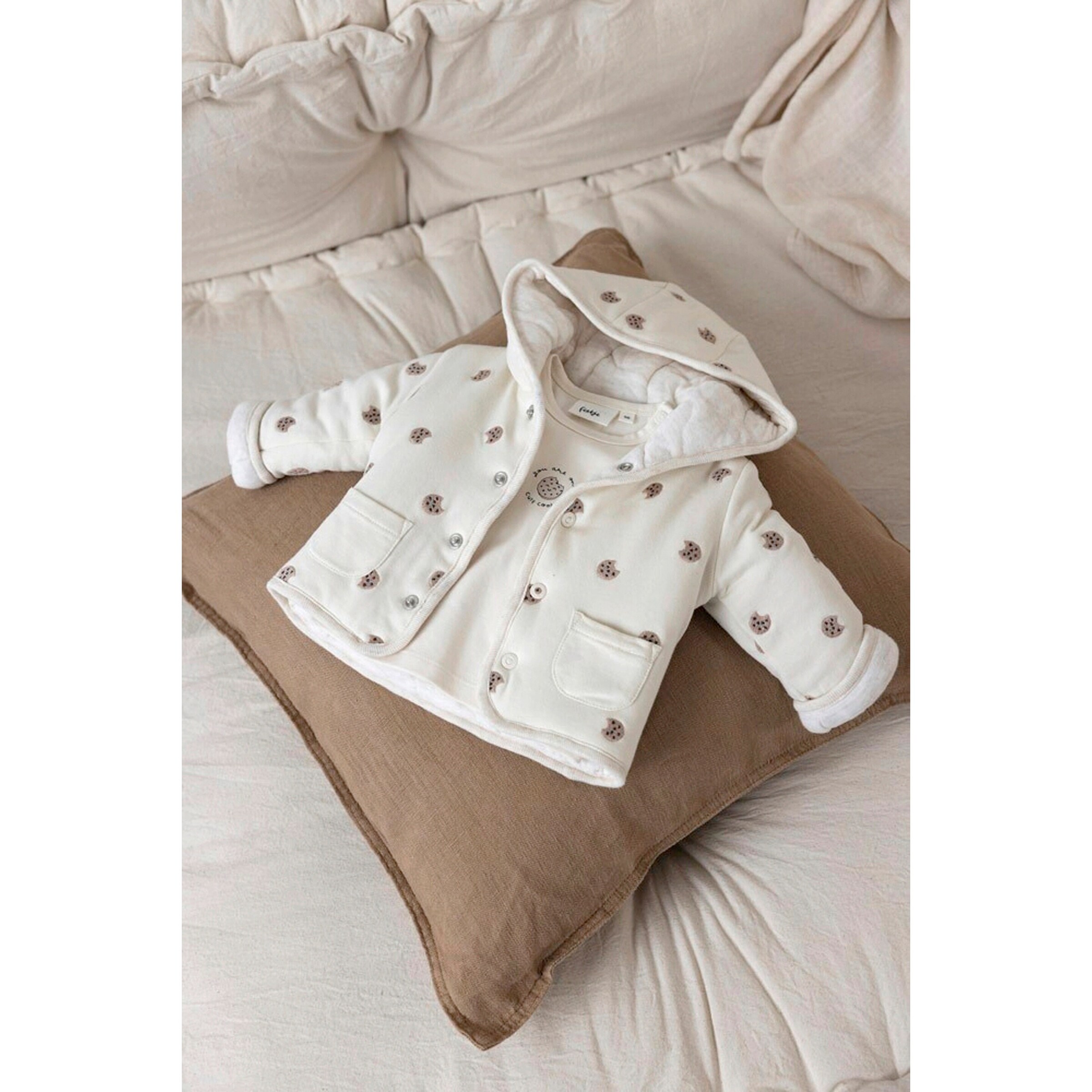 Feetje Wendejacke mit Kapuze Cookies gequiltet natur/braun