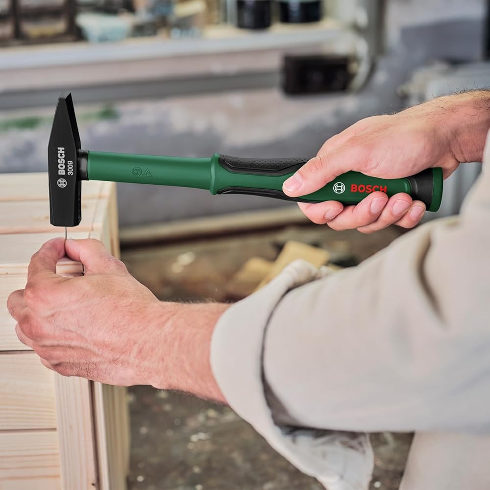 Bosch Home and Garden Set d’outils à main ? Advanced ? 52 pièces Bosch (set d’outils de grande qualité pour les bricoleurs passionnés et expérimentés;longévité élevée ; matériaux de grande qualité) : Jardin