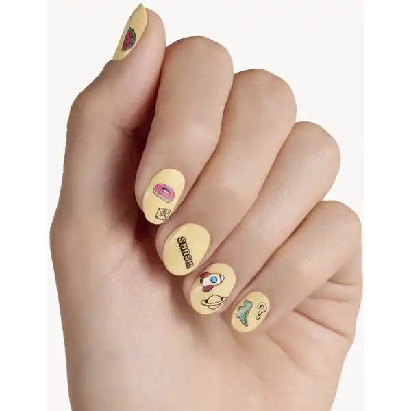Happiness looks good on you! Nail sticker