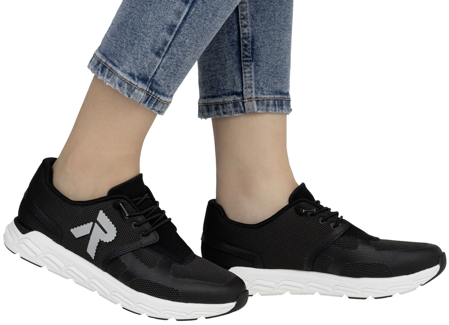 Rieker Sneaker aus teilweise beschichtetem Meshmaterial