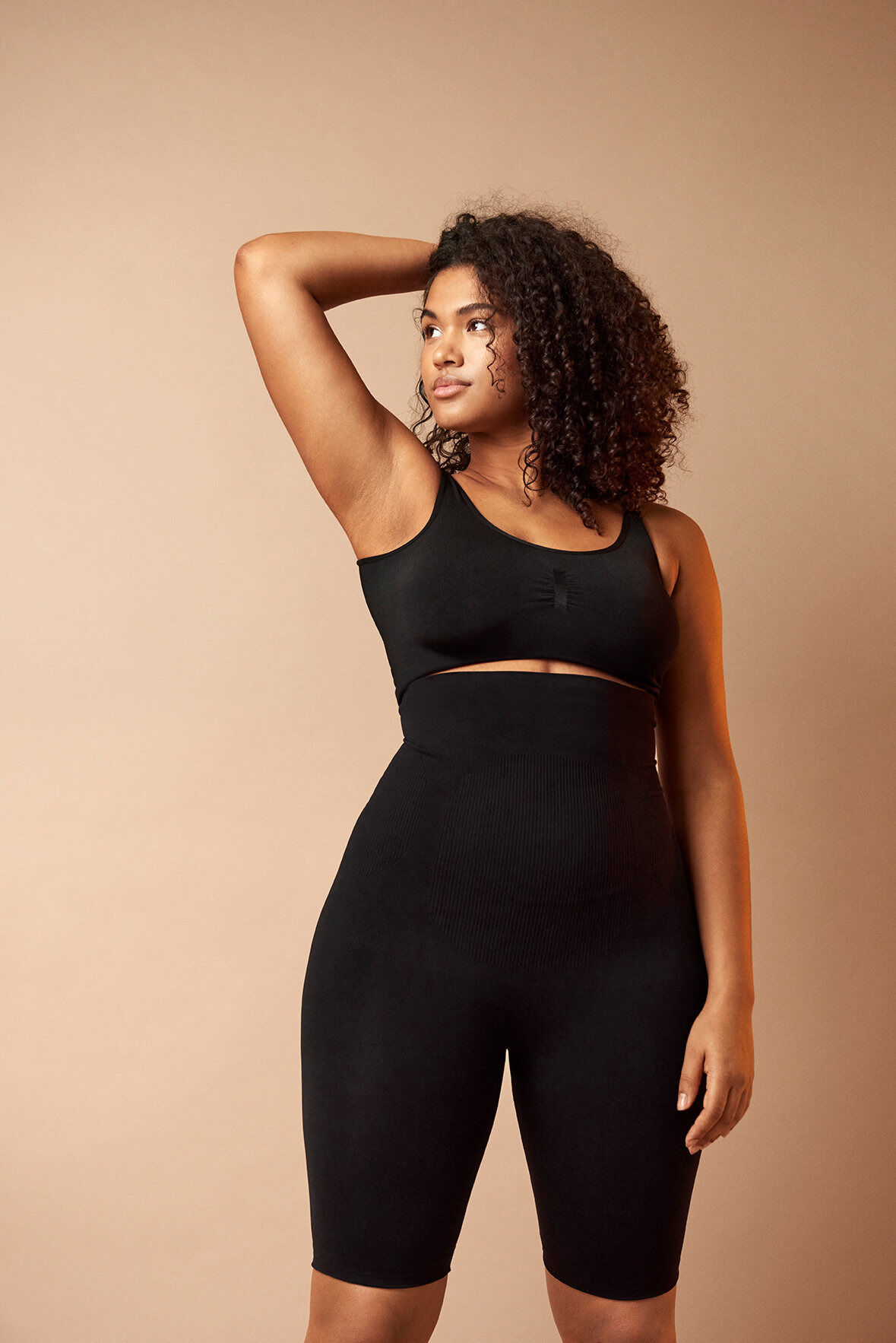 Højtaljede shapewear shorts