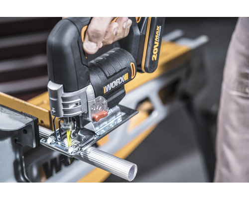 WORX 20V 80mm WX543 accu decoupeerzaag, inclusief koffer, 1 x 2Ah accu en 1 snellader