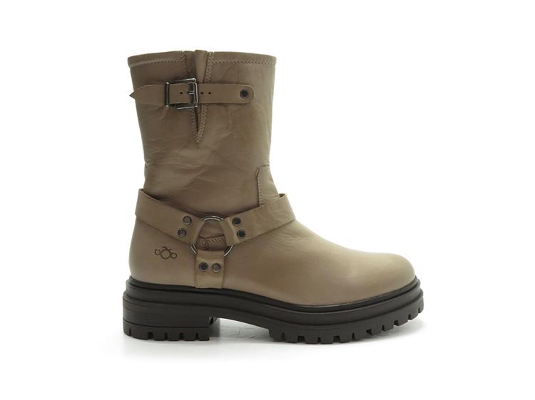 AQA Shoes A8645 Beige