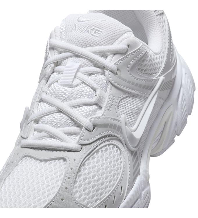 Nike V5 RNR HQ7901-101 WHITE-WHITE-BLACK-METALLIC-SIL